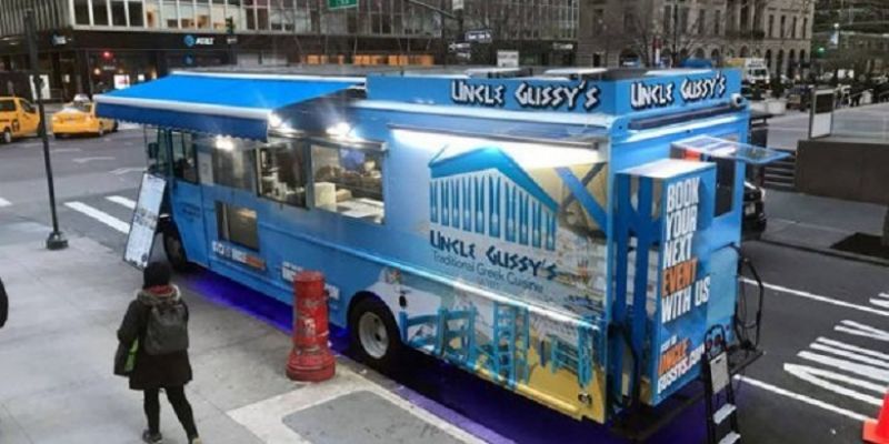 Αιτωλοακαρνάνες κατέκτησαν τη Νέα Υόρκη με κολοκυθοκεφτέδες και μαγειρευτά