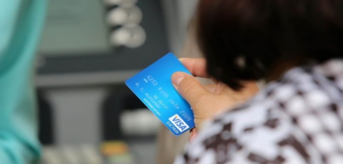 Συντάξεις Ιανουαρίου 2022: Νωρίτερα στα ATM λόγω Χριστουγέννων οι συνταξιούχοι, αναλυτικά οι πληρωμές