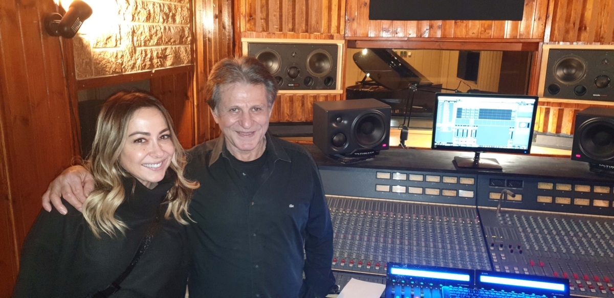 Μελίνα Ασλανίδου - Η Πέρδικα - Νέο album &quot;ΑΡΟΘΥΜΩ και ΤΡΑΓΩΔΩ&quot;