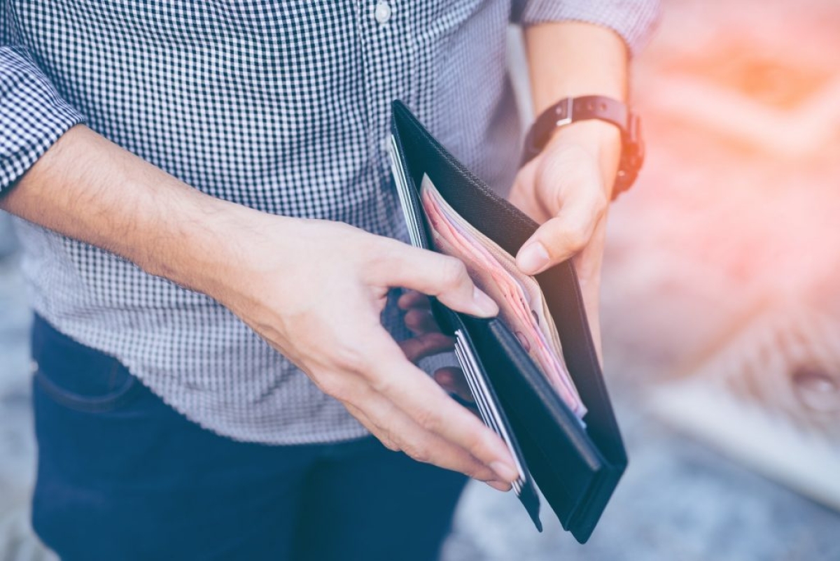 Από 1η Απριλίου αυξάνεται ο κατώτατος μισθός