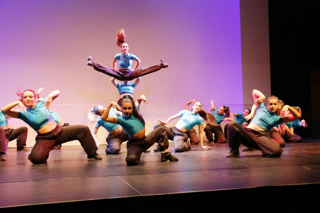 Έλαμψε η Σχολή Χορού Dance Academy Ελένης Πίσιου Αγρινίου στο Gala Nationals 2025 στην Αθήνα