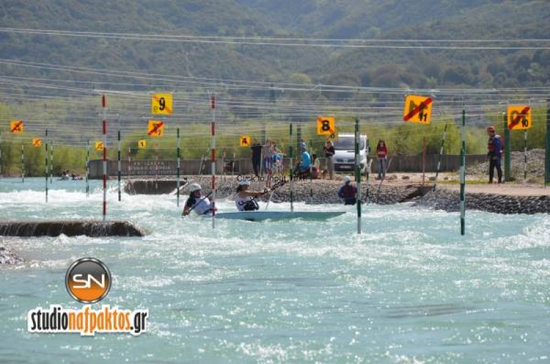 Στιγμές… σλάλομ στην πίστα του Ευήνου (φωτο)