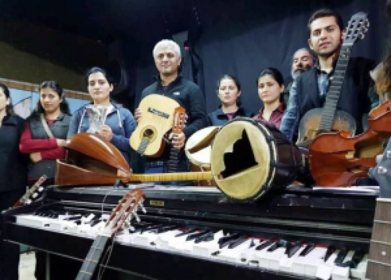 Όταν η πυρκαγιά φτάσει στο σπίτι του γείτονα περίμενέ την και στο δικό σου.