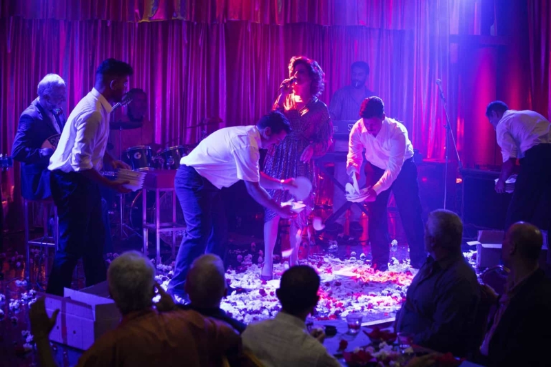 «Αυτή η νύχτα μένει» – Οι δύο άντρες πρόσωπο με πρόσωπο (video)