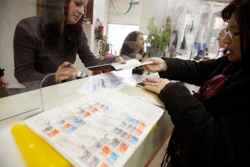 700 προσλήψεις για ένα χρόνο στα 254 κέντρα κοινότητας