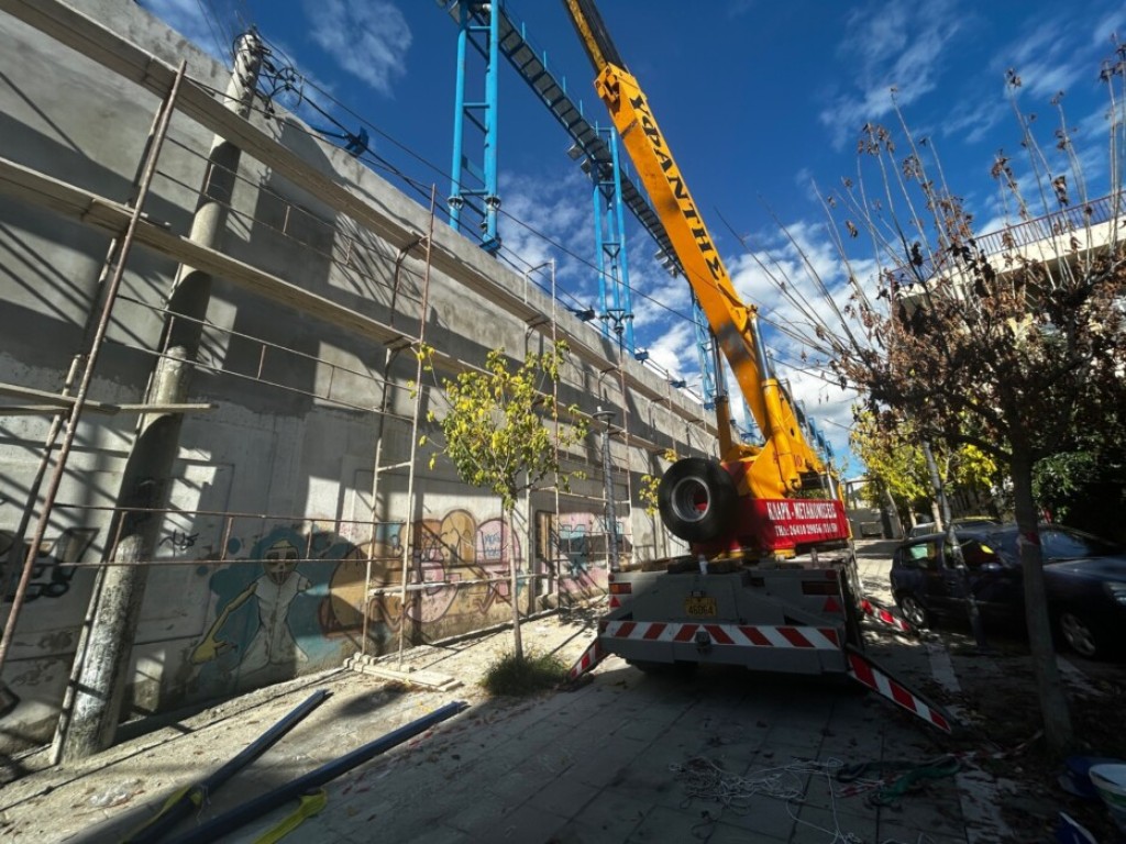 Παναιτωλικός: Προχωρούν οι εργασίες στο γήπεδο – Σκεπάζεται η μικρή εξέδρα