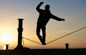 Μήπως διαπραγματευόμαστε από θέση ισχύος και δε μπλοφάρουμε;