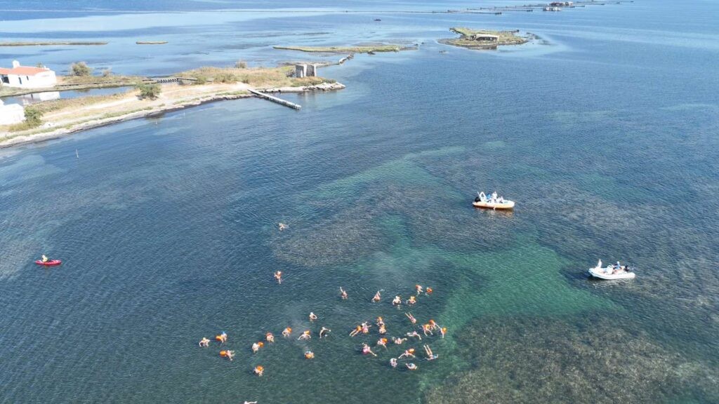 Πενήντα κολυμβητές στον 11ο Κολυμβητικό Διάπλου στην Τουρλίδα (φωτο)