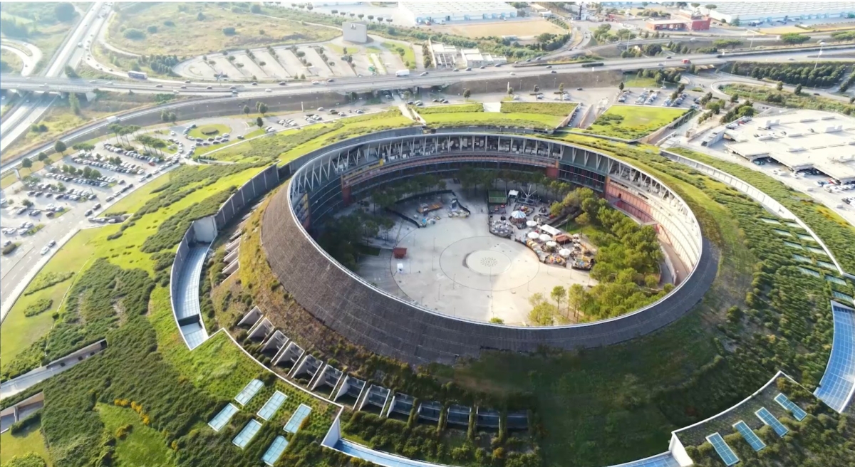 Αυτά είναι τα 10+1 πιο εντυπωσιακά εμπορικά κέντρα στον κόσμο! (φωτο)