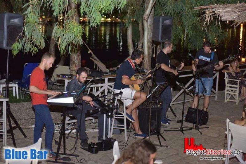 Καραβάν Σεράι: Ένα έντεχνο-ρεμπέτικο συγκρότημα από την Αμφιλοχία (ΦΩΤΟ)