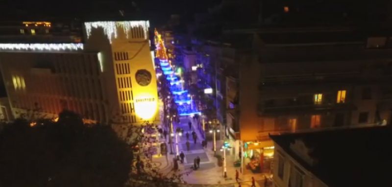 Το Χριστουγεννιάτικο Αγρίνιο από ψηλά (βίντεο)