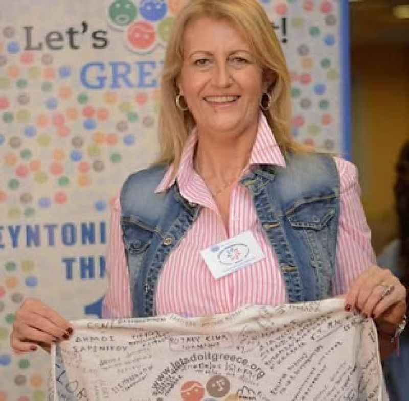 Η κυρία &#039;&#039;Εθελοντισμός&#039;&#039; του let&#039;s do it! Πλούσιο φωτογραφικό υλικό από τις δράσεις