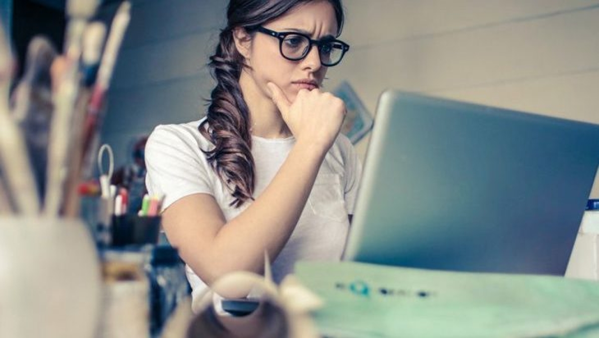 Εκπαιδευτικό επίδομα 400 ευρώ σε εργαζομένους: Παράταση αιτήσεων για το πρόγραμμα «Πάω Μπροστά»