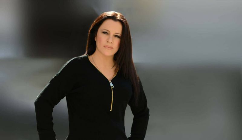 Κυκλοφορεί το Πάσχα το «νησιώτικο γλέντι με την Καίτη Λιβανού»