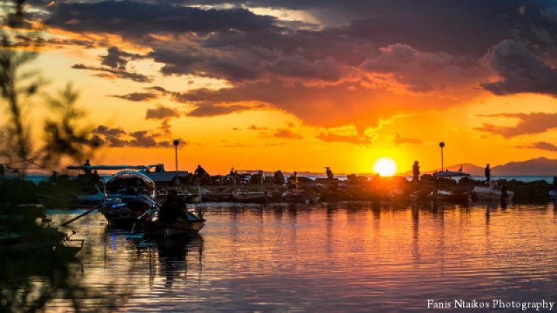 Ψάρεμα γαρίδας στη Μπούκα (φωτο)