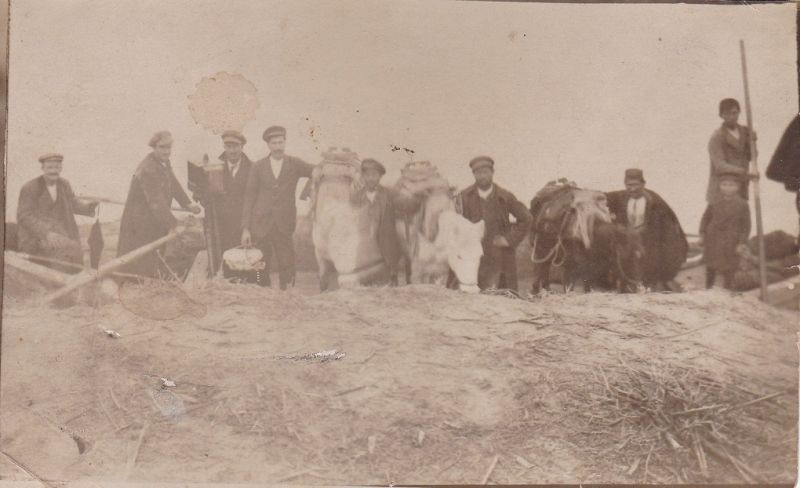 Οι περαταριές του Αχελώου, στα Καλύβια και την Ρίγανη