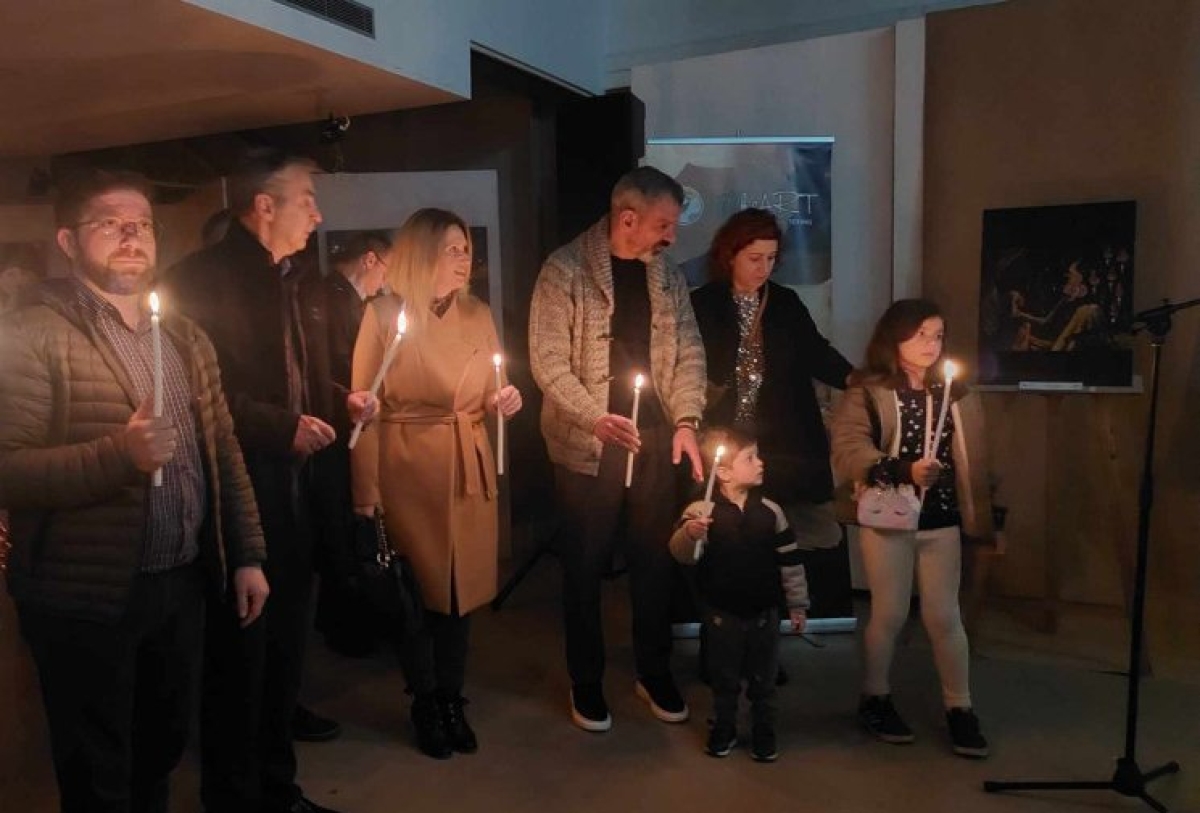 Αγρίνιο: Σε κλίμα συγκίνησης τα εγκαίνια της έκθεσης που δυναμώνει τη «Φλόγα» (εικόνες – video)