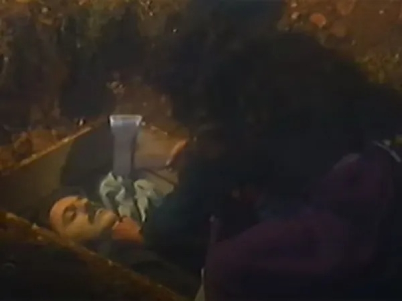 Η ελληνική σειρά της ΕΤ2 που έκανε τους θεατές να βλέπουν εφιάλτες το 1990