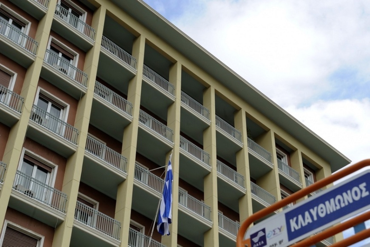 ΥΠΕΣ: Εγκρίθηκαν 312 προσλήψεις συμβασιούχων σε δήμους, δημοτικές επιχειρήσεις και ΔΕΥΑ