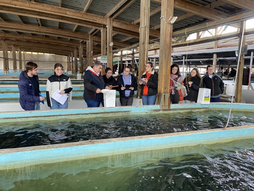 Επίσκεψη φοιτητών του γαλλικού Κολλεγίου Γεωργίας &amp; Ζωικών Επιστημών VetAgro Sup, σε ιχθυοκαλλιέργειες στη Φωκίδα
