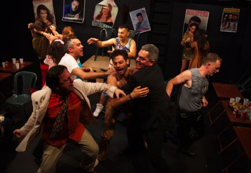 Παράταση στην παράσταση «Τίποτα» από το Μικρό Θέατρο