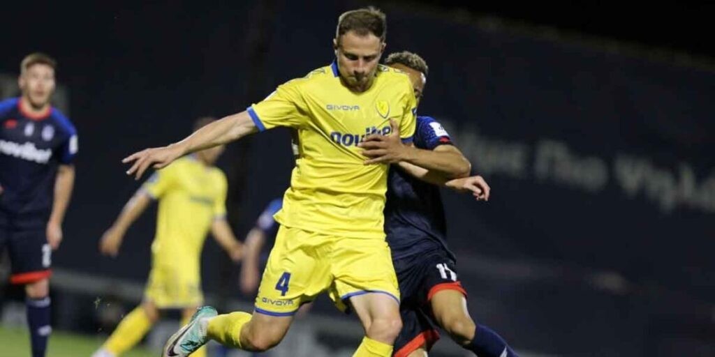 Ταμπίτζε: «Μου αρέσει ο Παναιτωλικός, ελπίζω να συνεχίσω στην Ελλάδα»