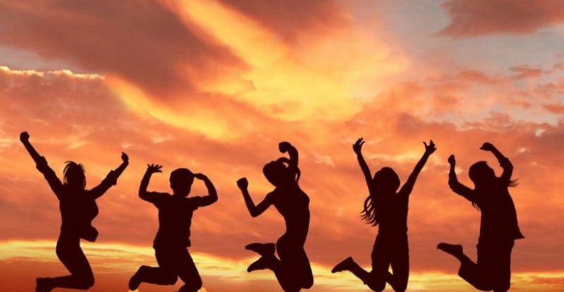 Οι δέκα χώρες με τους πιο ευτυχισμένους κατοίκους – Πού βρίσκεται η Ελλάδα