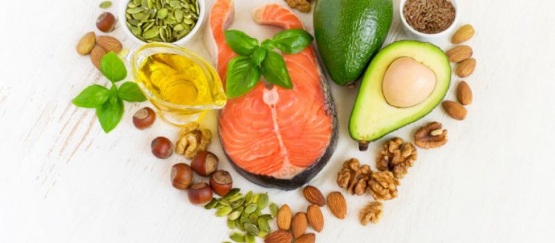 Καρδιά: 4 λιπαρά που πρέπει να τρώτε και 6 που πρέπει να κόψετε