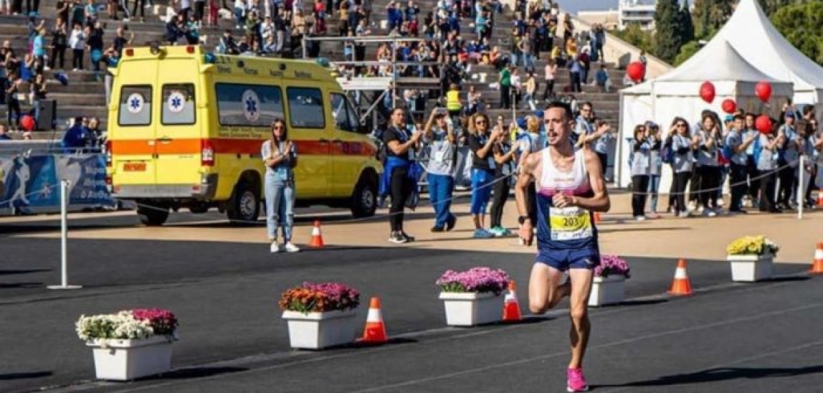 Το Αγρίνιο παλιά έβγαζε καπνό, τώρα βγάζει δρομείς!