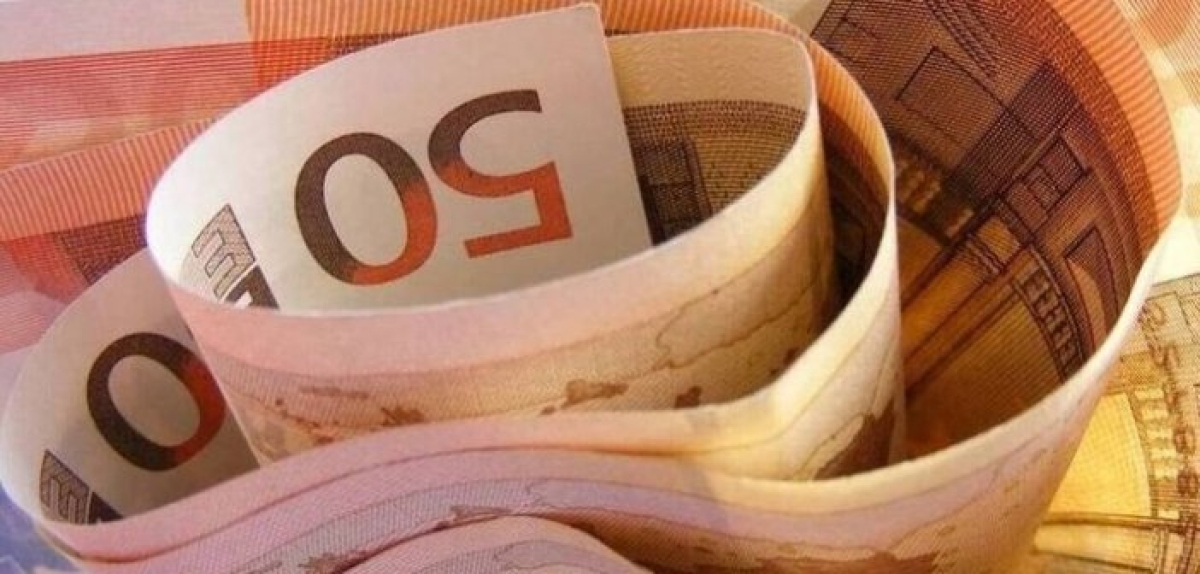 Κατώτατος μισθός: Από σήμερα αυξάνεται στα 780 ευρώ – Τι αλλάζει σε 19 επιδόματα