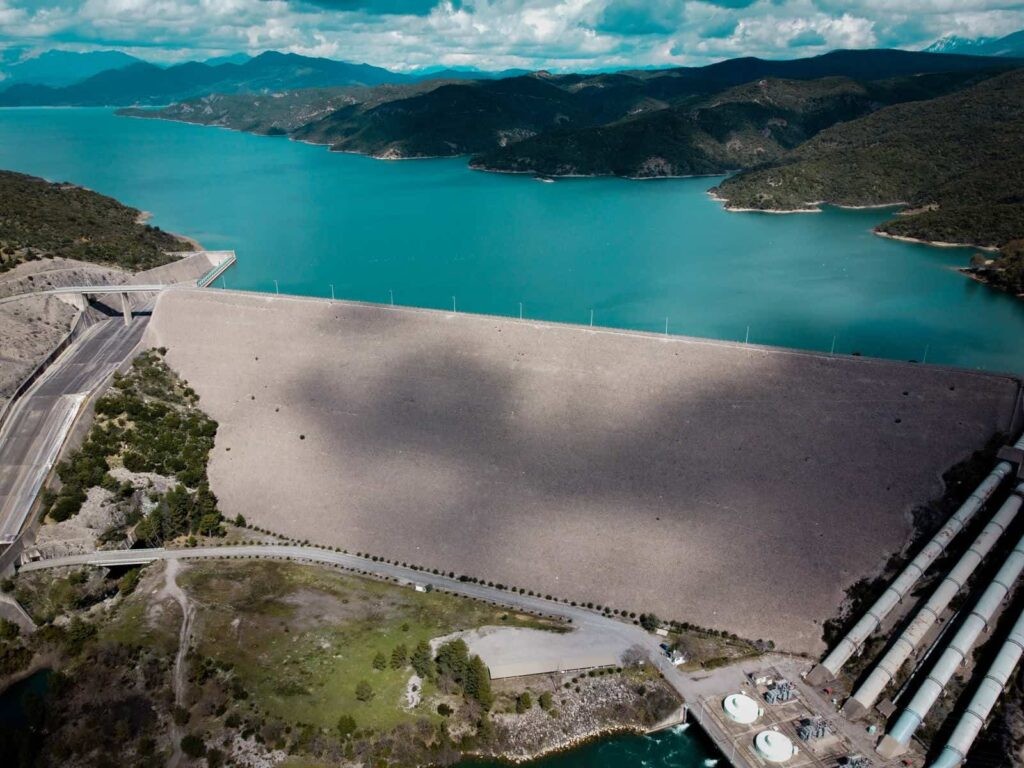 ΔΕΗ: Θέσεις εργασίας στον ΥΗΣ Καστρακίου, ποιες οι ειδικότητες