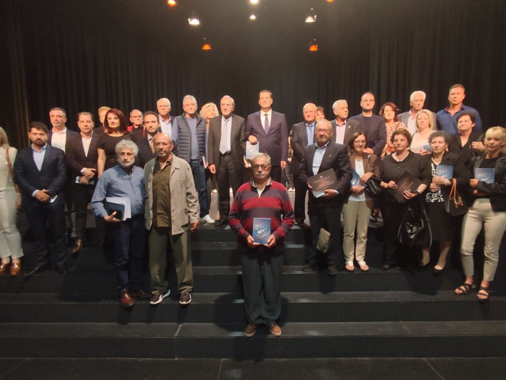 Αγρίνιο: Με μεγάλη συμμετοχή πραγματοποιήθηκε η παρουσίαση του βιβλίου του Ρένου Χριστοδουλίδη  «Πολεμώντας στην Κύπρο το 1974- Μνήμες Αιτωλοακαρνάνων καταδρομέων»