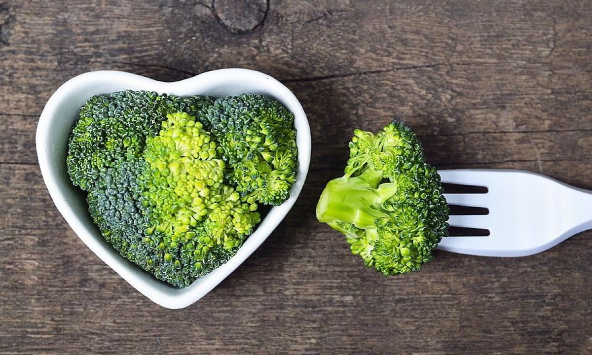 Αυτές είναι οι 3+1 τροφές που καθαρίζουν τις αρτηρίες