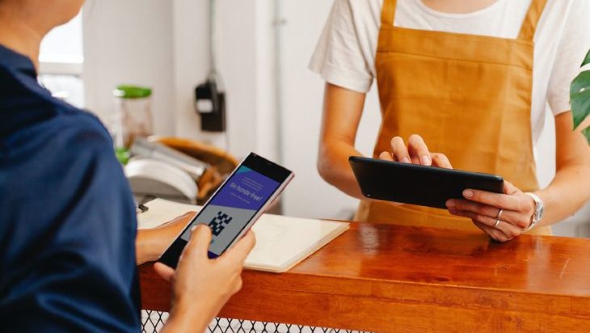 400 ευρώ επιδότηση για εκπαίδευση σε εφαρμογές και social media