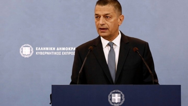 Στεφανής: Εξετάζεται η δυνατότητα να υπηρετούν εθελοντικά οι γυναίκες στην Εθνοφυλακή