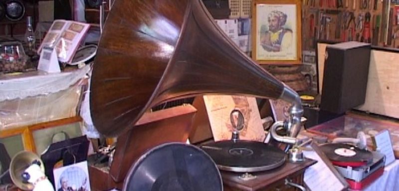 Το ιδιωτικό μουσείου του Νίκου Ράππου στην Κωνωπίνα (φωτο + βιντεο)