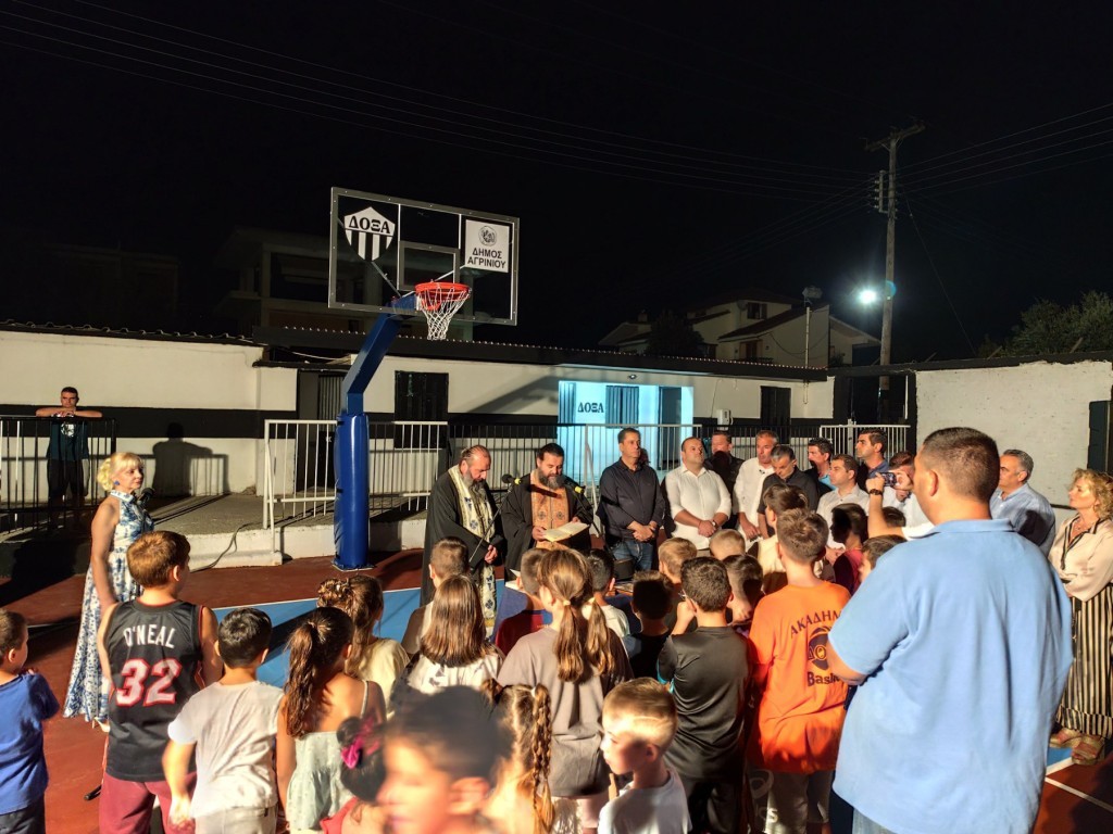 Αγρίνιο: Εγκαίνια του ανακαινισμένου Δημοτικού Γηπέδου Μπάσκετ στο Καινούργιο – Ένα έργο που περίμενε χρόνια η τοπική κοινωνία