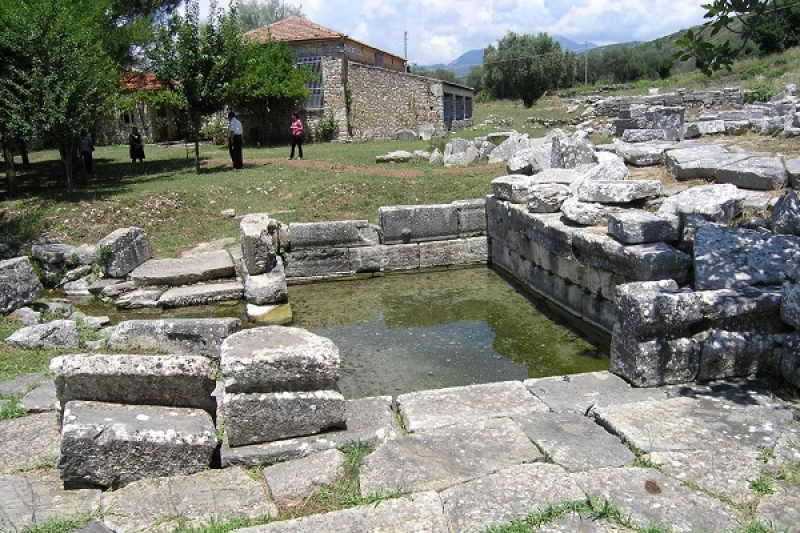 “To νέο Μουσείο Θέρμου και τα εκθέματά του”