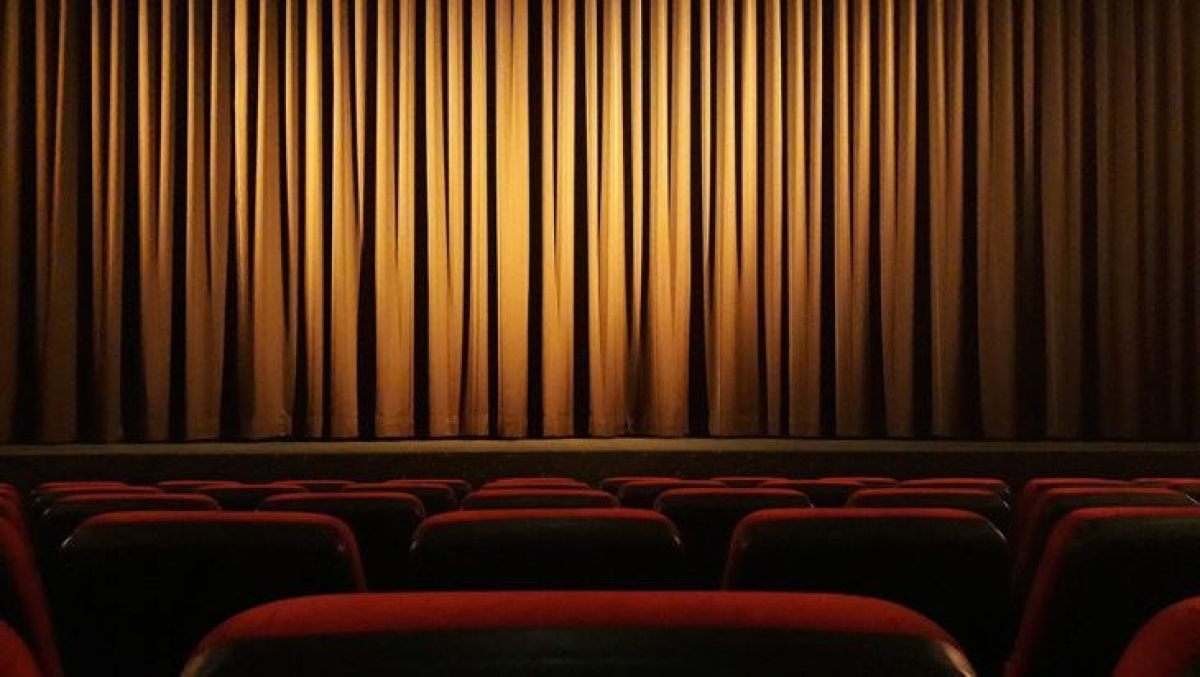 Δηλώσεις στο Π.Σ. ΕΡΓΑΝΗ για την οικονομική ενίσχυση θεάτρων και κινηματογράφων