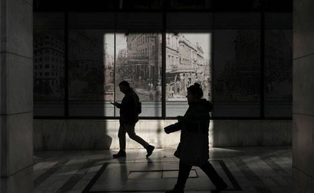 Η ανεργία μειώθηκε στο 9,5% τον Αύγουστο