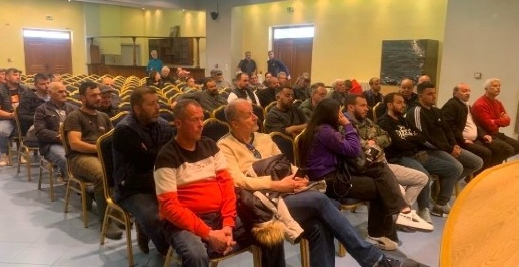 Σύσκεψη στον Αστακό για την αιφνίδια απόφαση σφαγείων – Αντιδράσεις από τους κτηνοτρόφους Ξηρομέρου