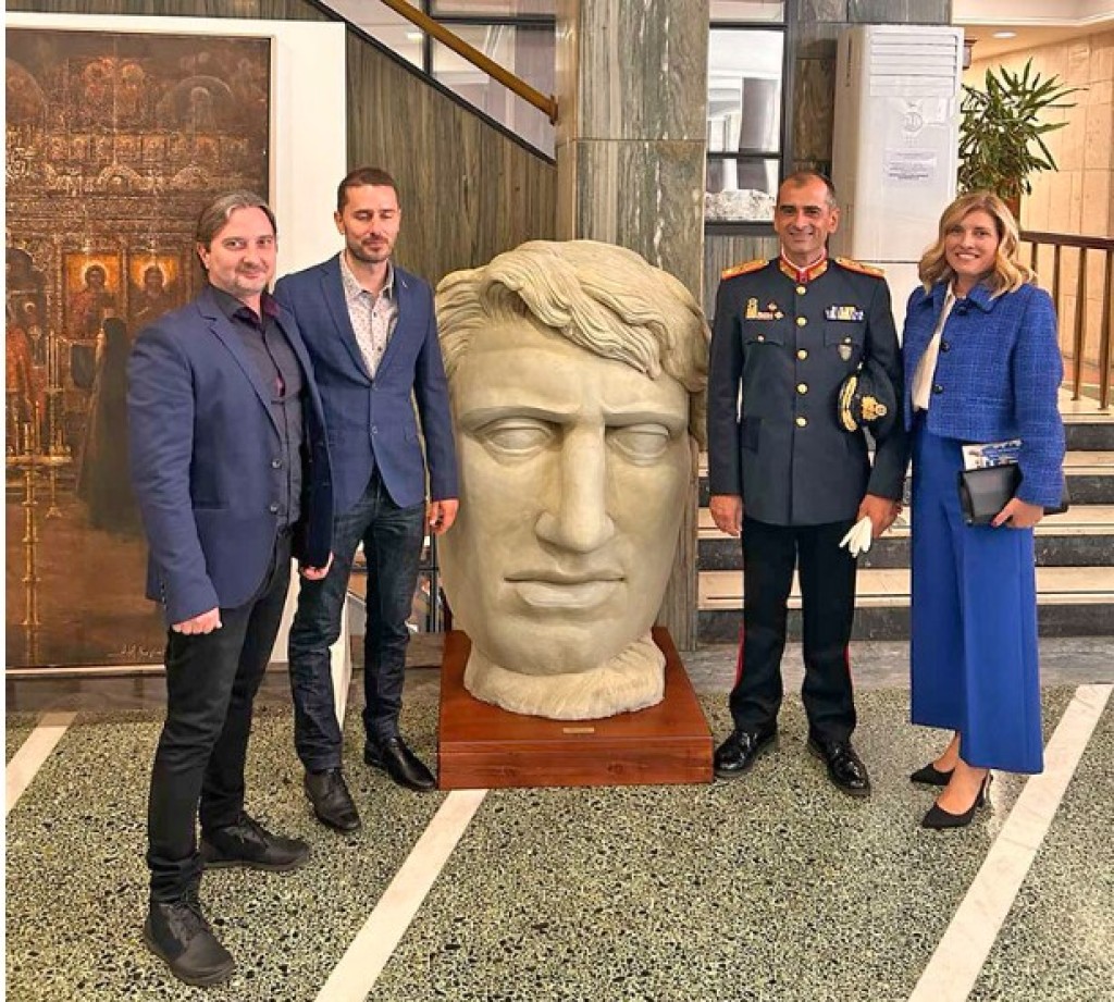 Σημαντική συμμετοχή Αγρινιώτη εικαστικού στον τριπλό εορτασμό στην Θεσσαλονίκη