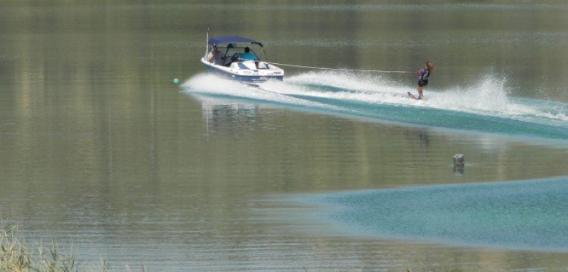 Πανελλήνιο Πρωτάθλημα Θαλάσσιου Σκι στην λίμνη Στράτου