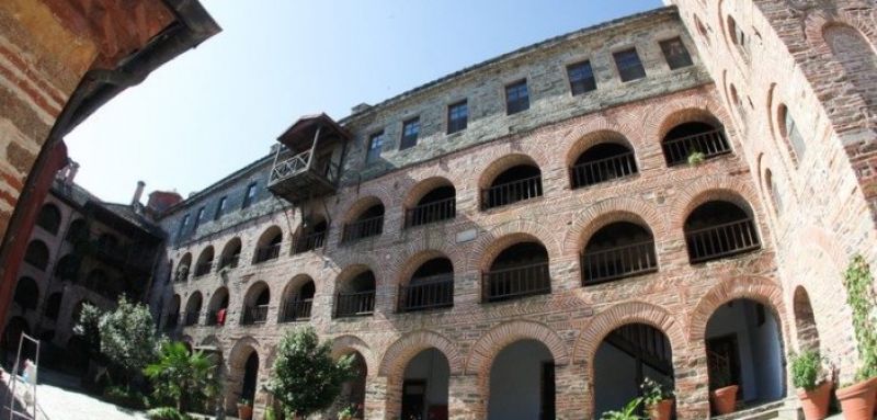 Γιατί το Άγιο Όρος ονομάστηκε Περιβόλι της Παναγίας