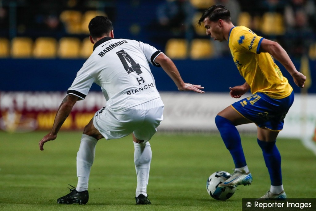 Βαρούχας: «Σωστό το πέναλτι για τον Παναιτωλικό, είναι δεύτερη κίτρινη- Κακώς αποβλήθηκε ο Στάγιτς»