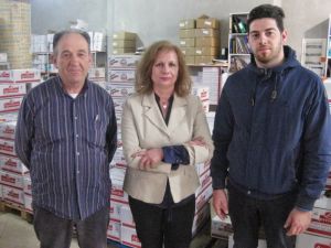 Η οικογενειακή επιχείρηση ανάχωμα στην οικονομική κρίση. Ο Επιχειρηματίας Γενικού Εμπορίου κ Διανομών Κώστας Μανίκας μας εξηγεί το γιατί