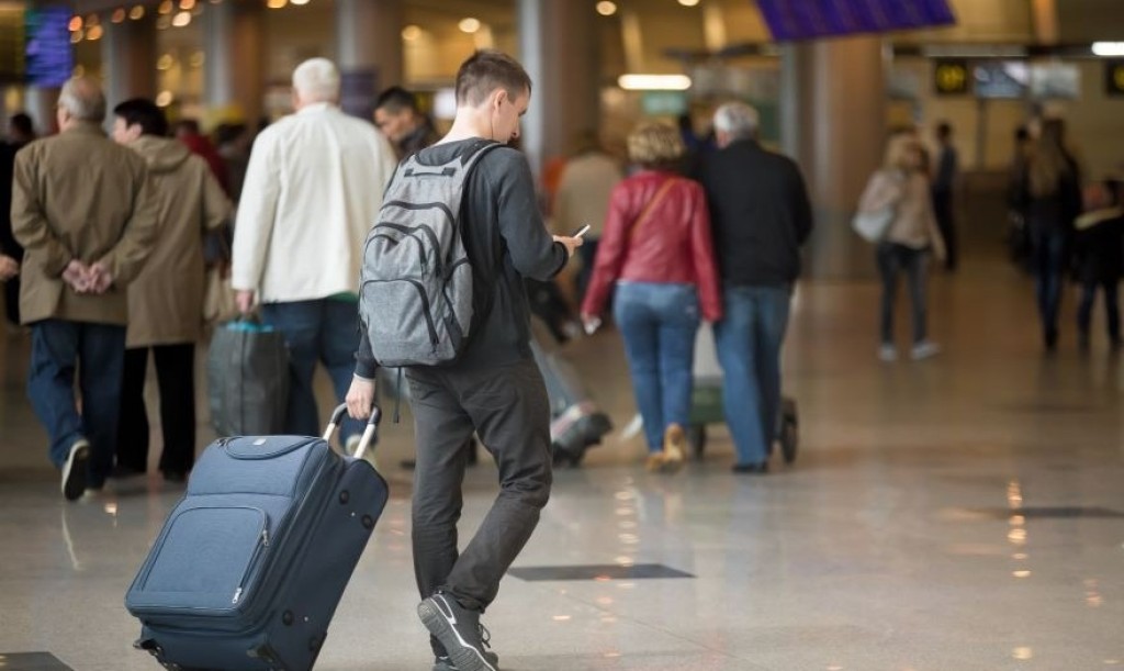 Εργασία στο εξωτερικό: Σε ποιες χώρες αναζητούν δουλειά οι Έλληνες