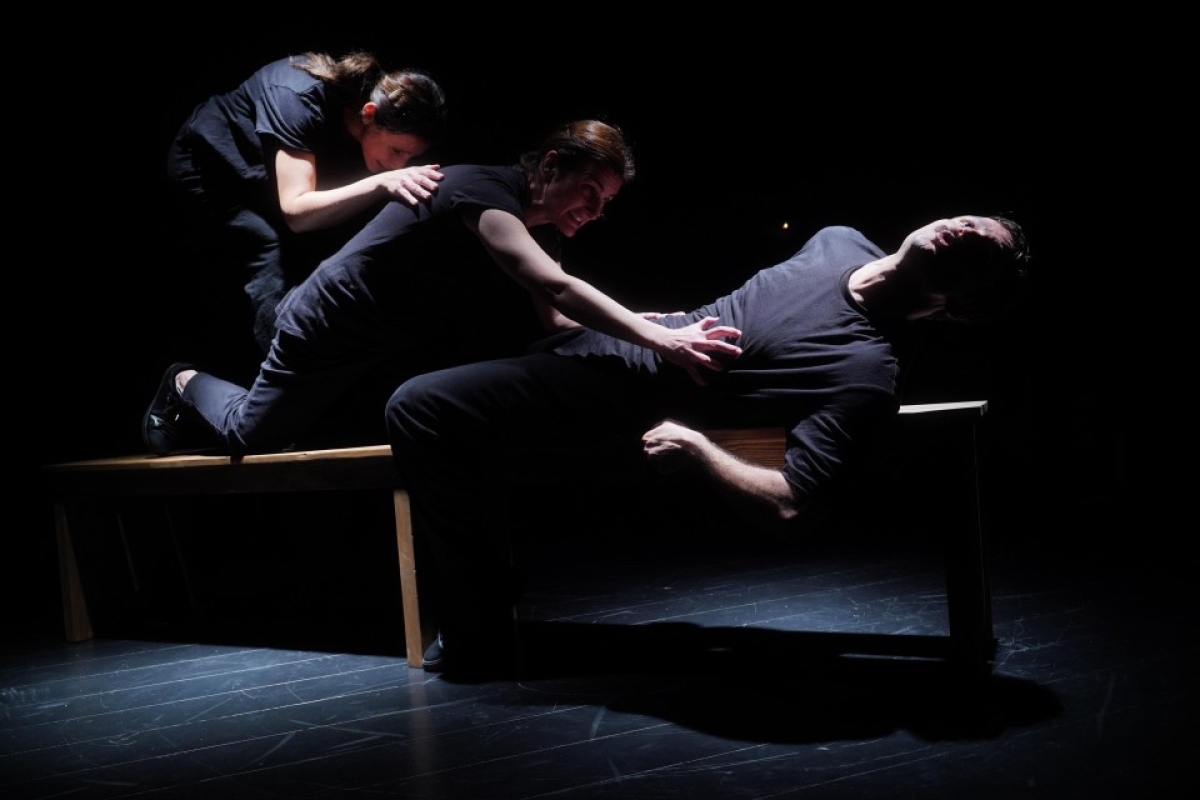 Συνεχίζονται με επιτυχία οι παραστάσεις της πειραματικής σκηνής του Δη.Πε.Θε. Αγρινίου εως τις 31/3/2024