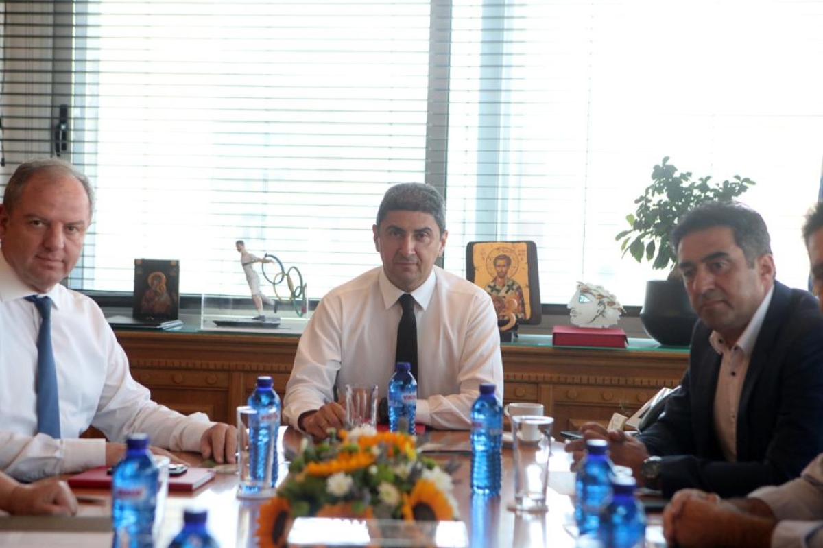 Συνάντηση ΥπΑΑΤ με το Δ.Σ. της ΕΘΕΑΣ