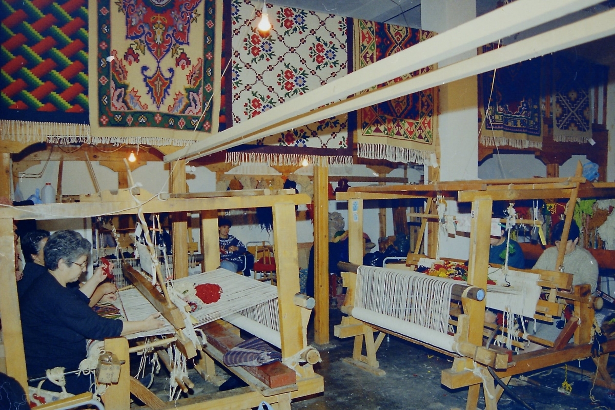 Ταξίδι στο χρόνο: Οι υφάντρες του Αιτωλικού (φωτο- video)